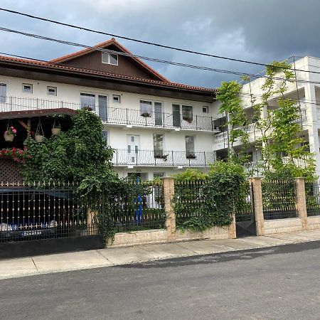 Casa Ciobi Hotel 2 Mai Ngoại thất bức ảnh