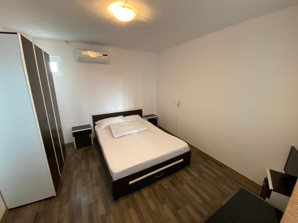 Casa Ciobi Hotel 2 Mai Ngoại thất bức ảnh